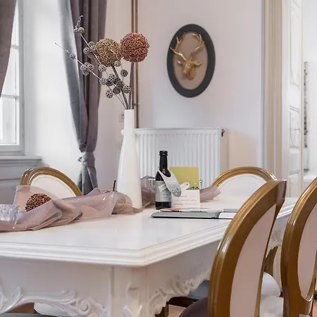 Parkside Boutique Apartment